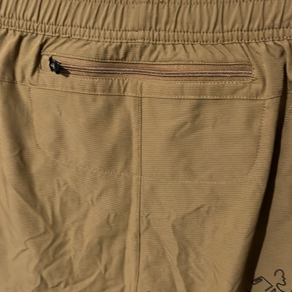 Run Amok Follow The Stream 7"  Baja Run Shorts - Picture 5 of 7